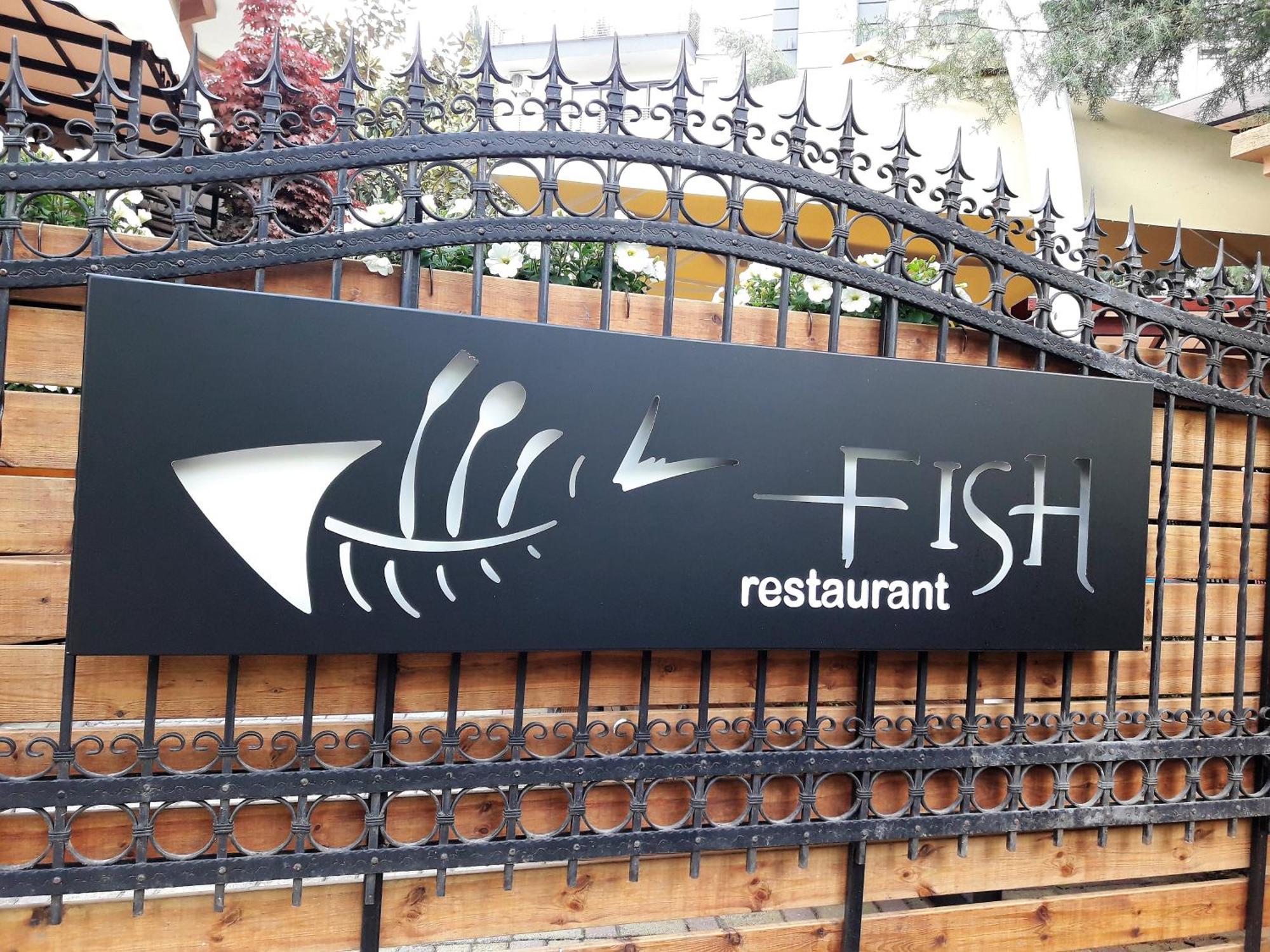 Hotel Aristocrat & Fish Restaurant Skopje Exterior foto
